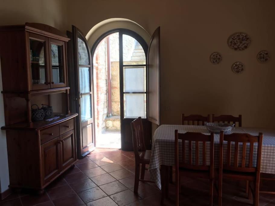 Cozy Home In Countryside Asciano Siena -Renovated! エクステリア 写真